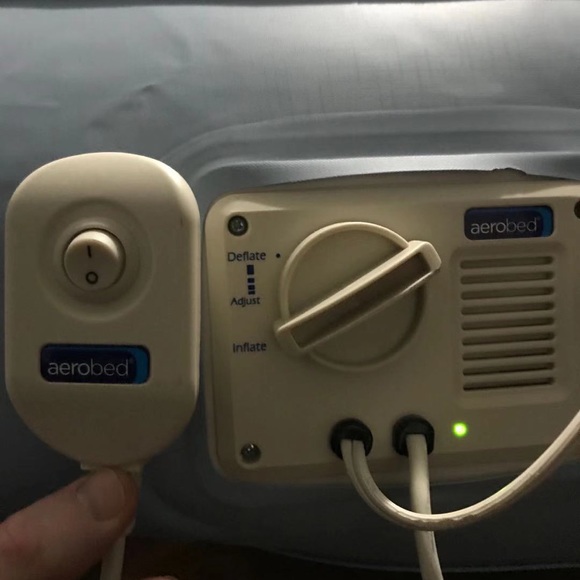 Single air mattress - Picture 6 of 6